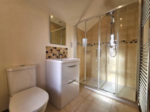 Photo 18- click for photo gallery